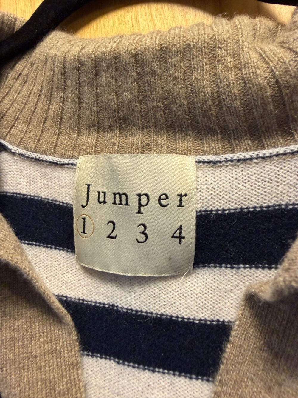 Jumper 1234 Stripe Collar Cashmere Pullover Navy, Cream  Size 1 Small - Picture 10 of 13